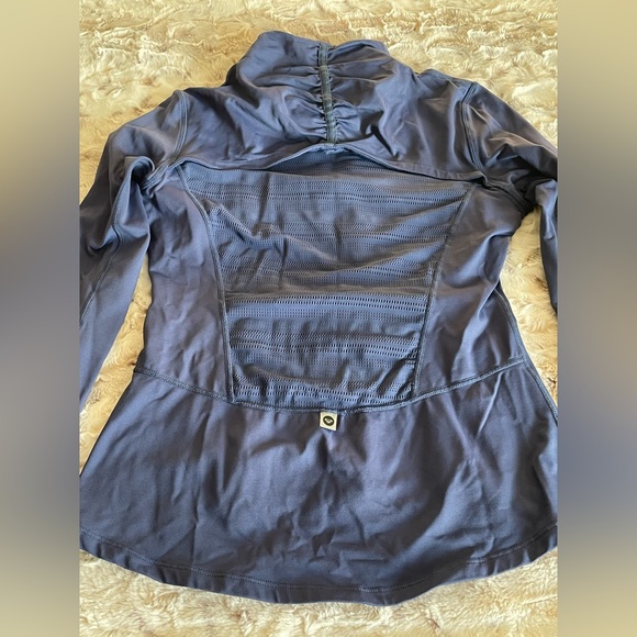 Roxy Zip up jacket Size Small. - Picture 8 of 8